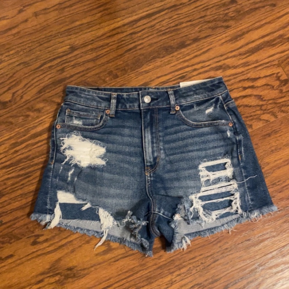 American Eagle size 8 shorts NWT